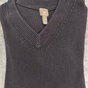 H&M Charcoal V-Neck Knit